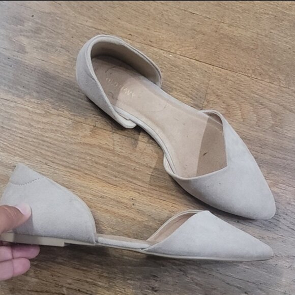 Old Navy Flats - Picture 1 of 5